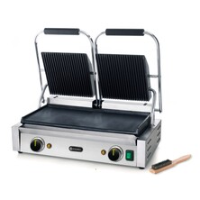 Hendi Double Ribbed Top Contact Grill 57cm (w) X 37cm (d) X 21cm (h)