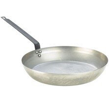 Frypan Black Ironware 12&quot; Dia